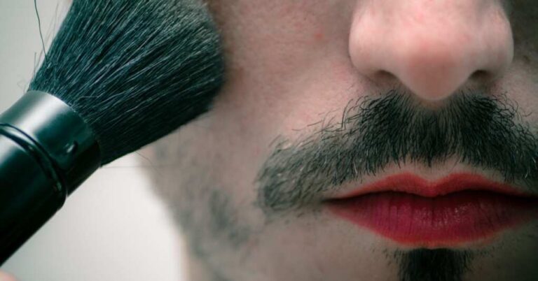 Texas Teacher Resigns Over Shocking Cross-Dressing Incident